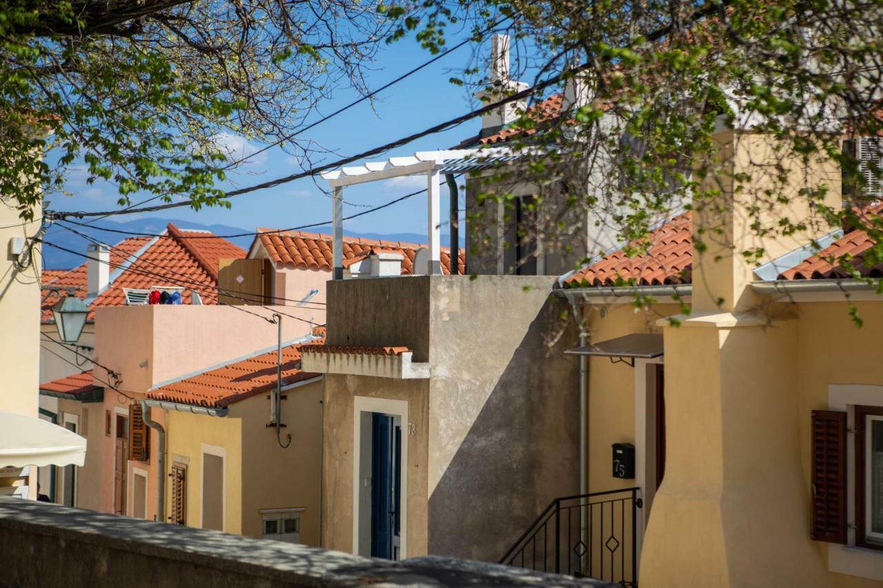 Appartement Little House In Baska Extérieur photo